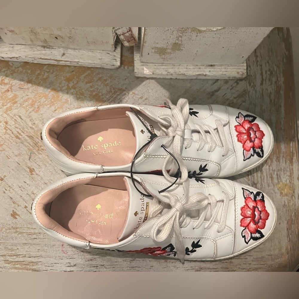 Kate Spade White Sneakers with Pink Floral Embroidered Design 7.5 - Picture 10 of 10